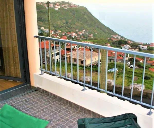 The Rose House Arco da Calheta (Madeira)