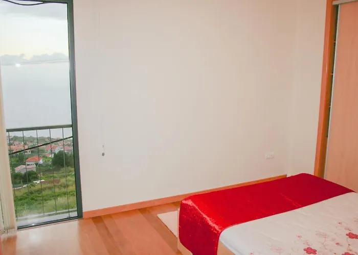 The Rose House * Arco da Calheta (Madeira)